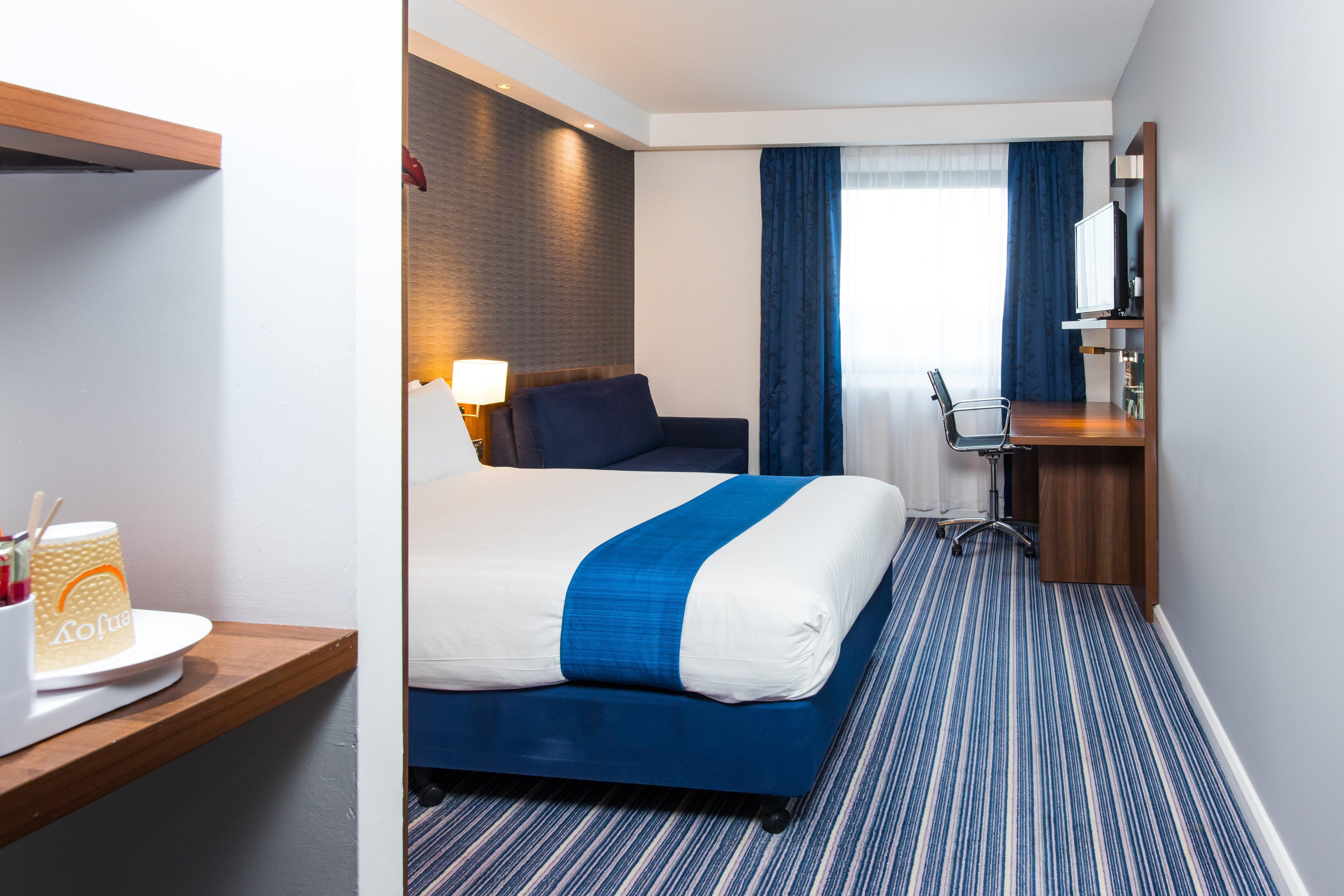 Holiday Inn Express Tamworth By Ihg Exteriör bild