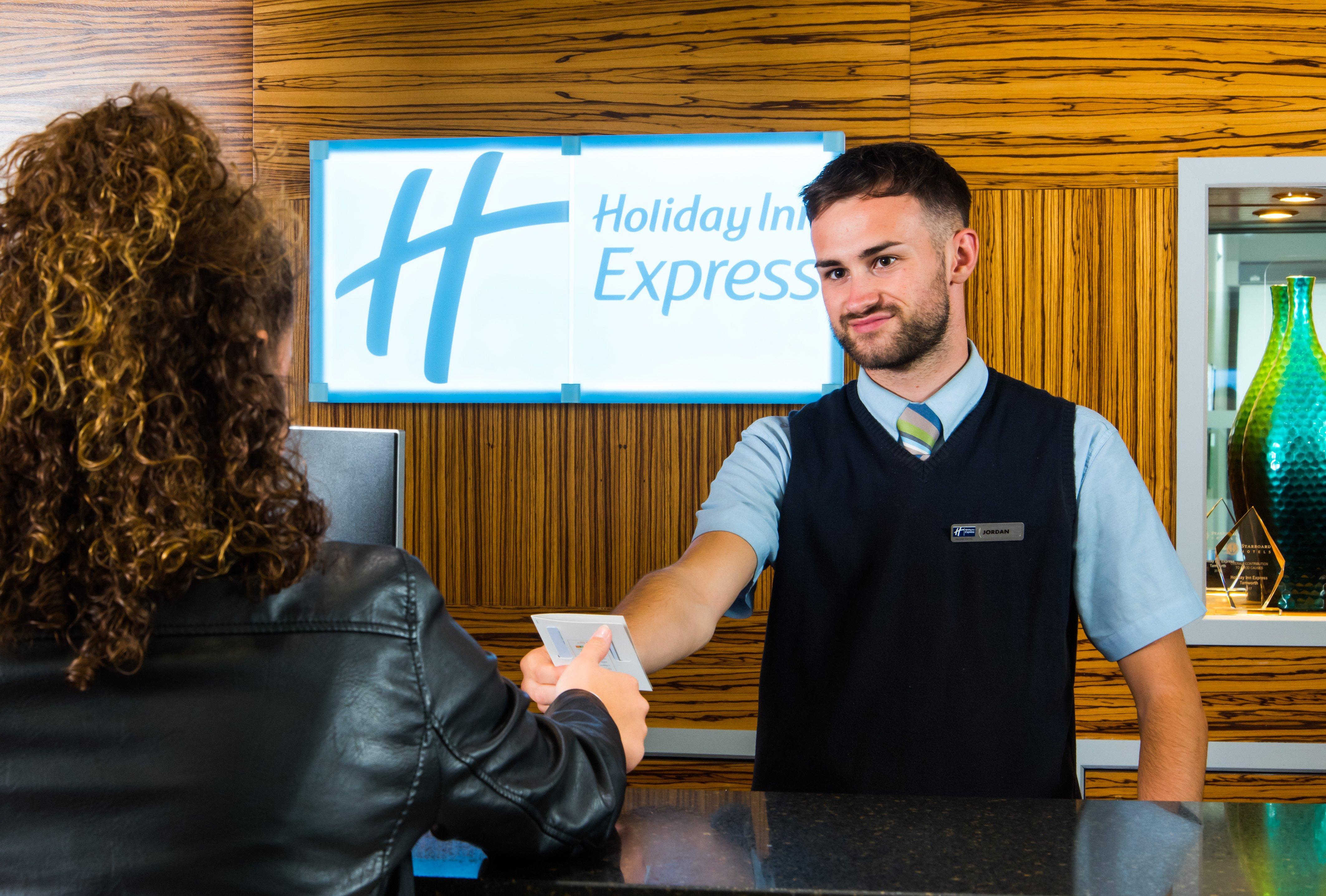 Holiday Inn Express Tamworth, An Ihg Hotel Exteriör bild