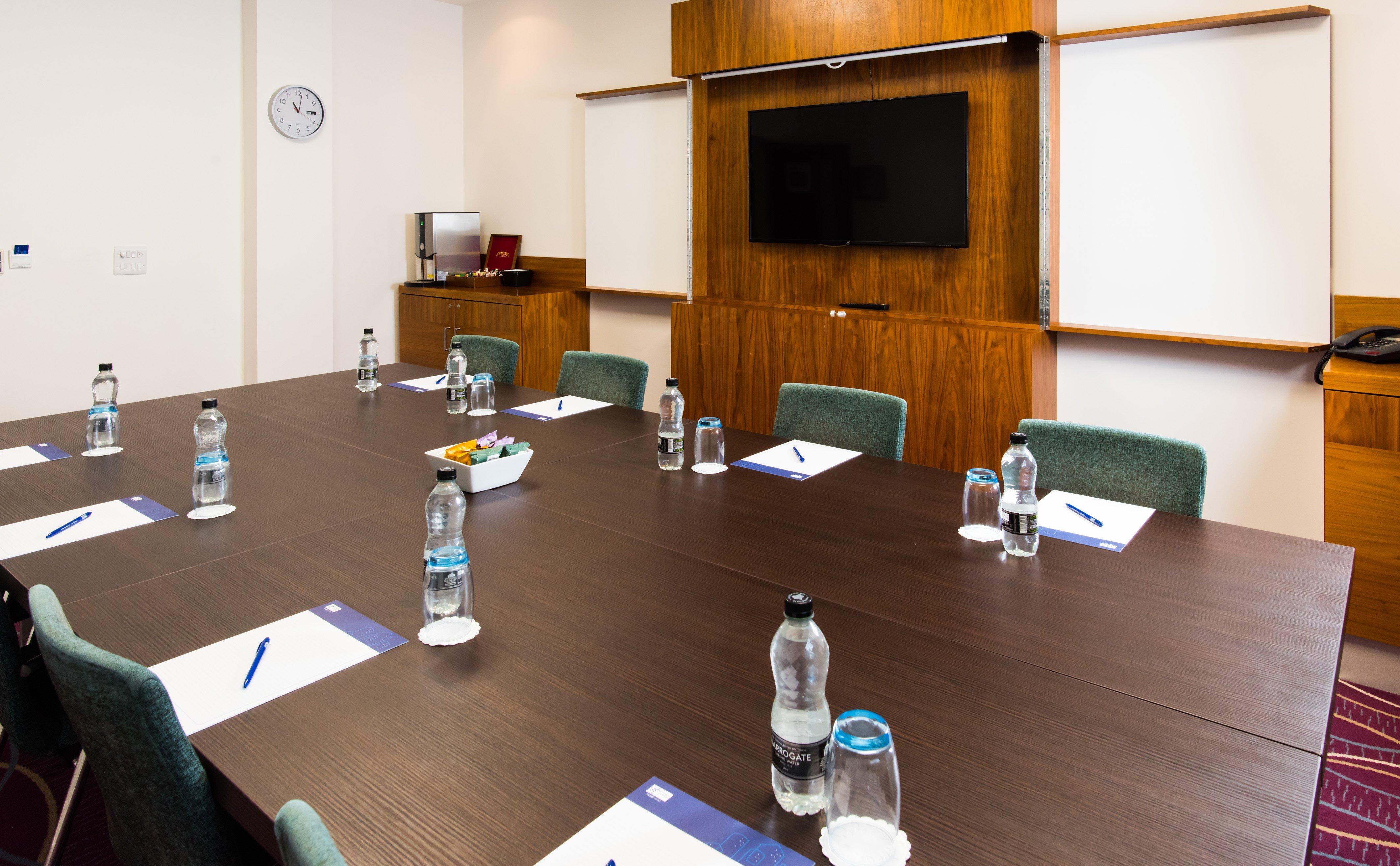 Holiday Inn Express Tamworth By Ihg Exteriör bild