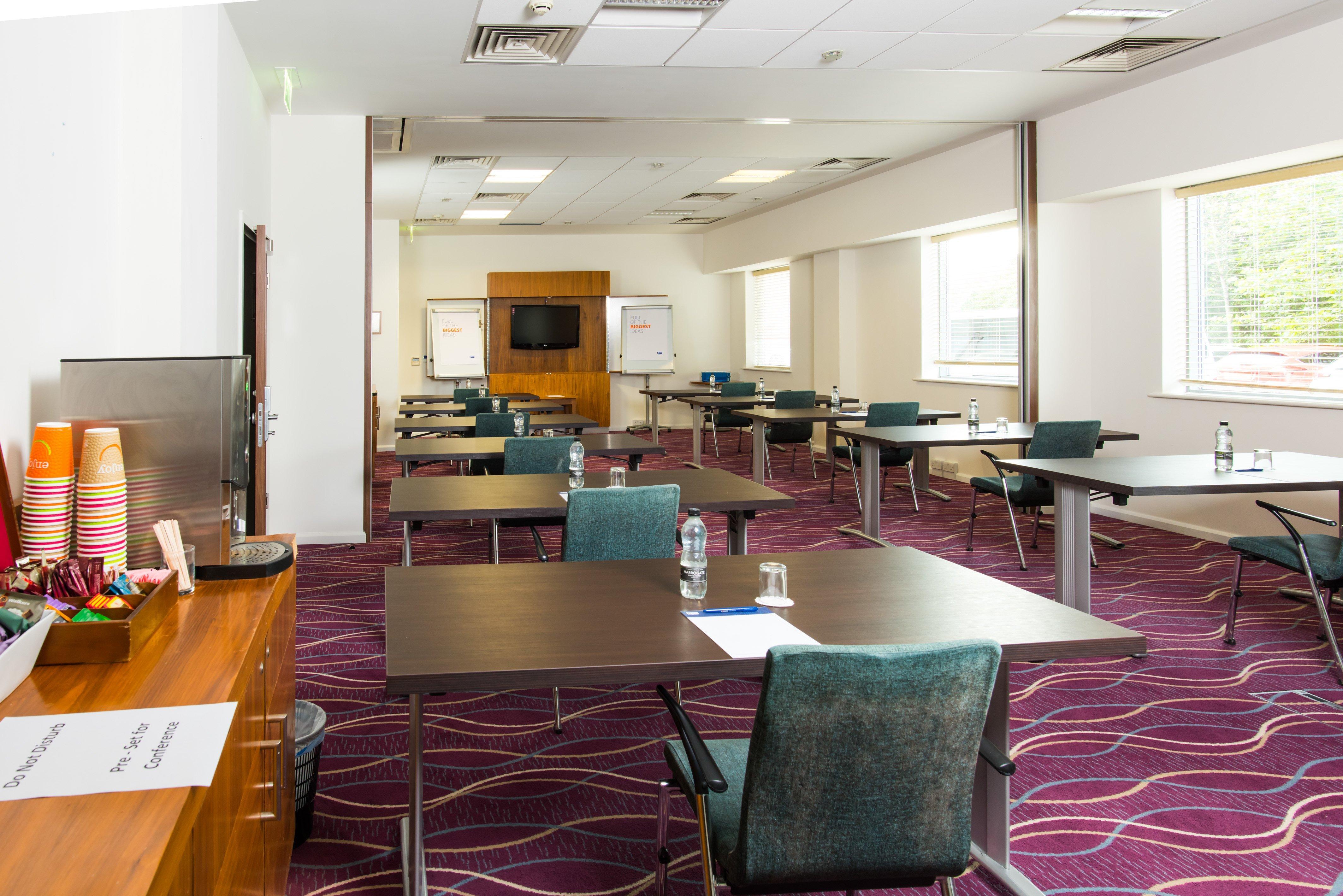 Holiday Inn Express Tamworth By Ihg Exteriör bild
